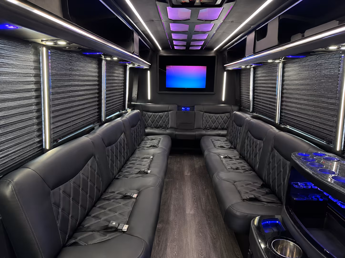 Orlando Winery Tour & Pub Crawl Transportation party bus exterior