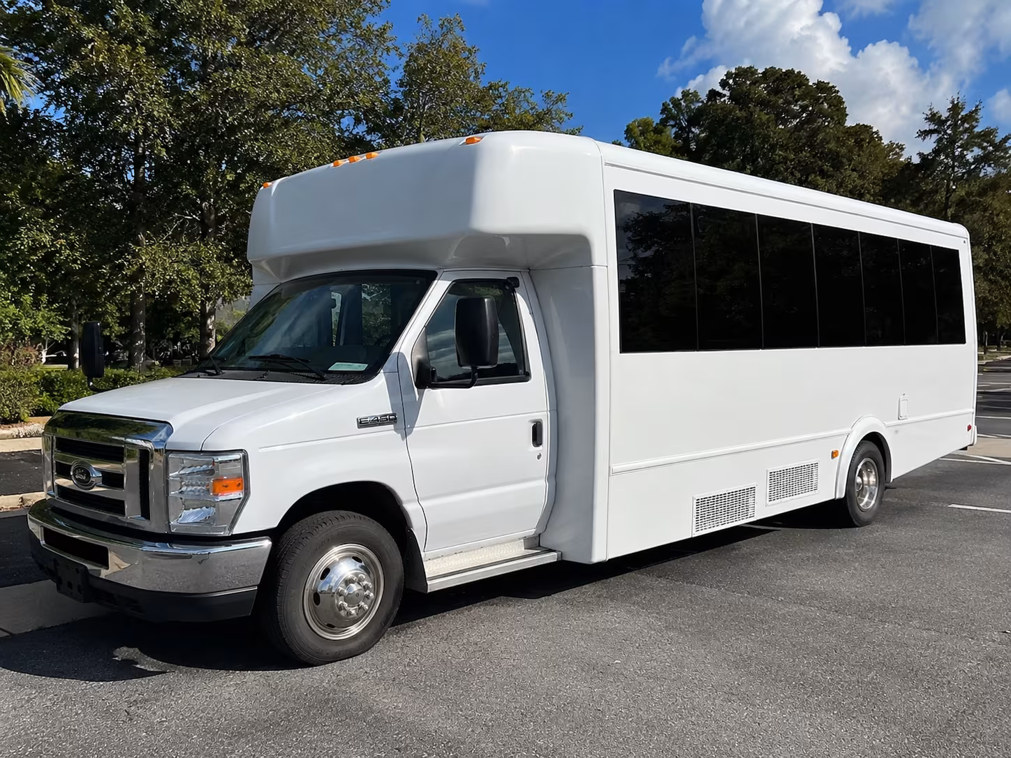 Orlando Winery Tour & Pub Crawl Transportation